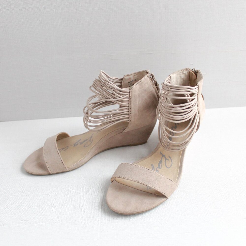 American Rag Carllie Taupe Faux Suede Caged Ankle Strap Wedge Sandals Size 6.5